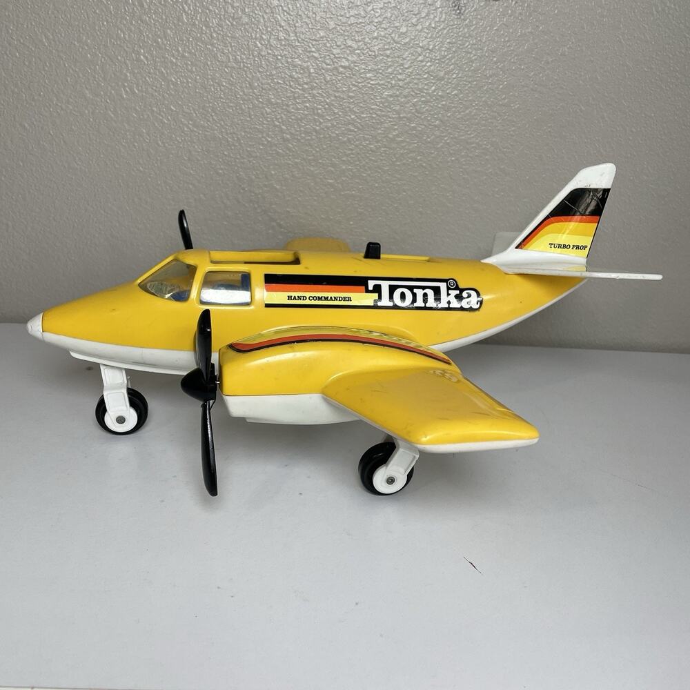 VINTAGE 1979 TONKA Hand Commander Turbo Prop Plane Rare Yellow